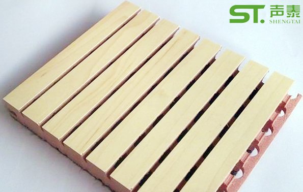 阻燃吸音板防火效果