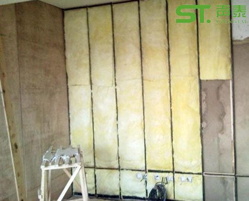 吸音棉墙体填充施工方法