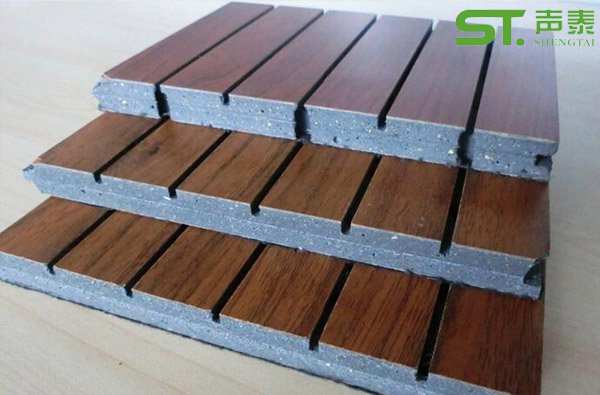 如何辨别槽木吸音板的防火等级