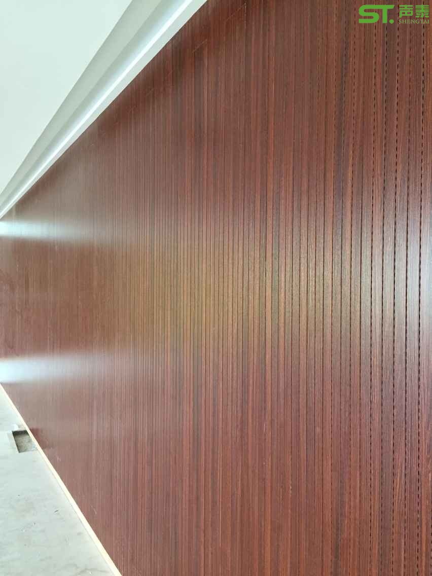 会议室墙面吸声板效果图