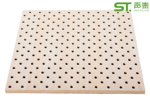 体育馆墙面吸音板