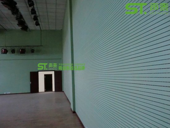 三聚氰胺面-60/4槽木吸音板