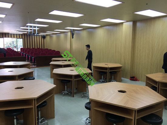 江门市录播教室环保吸音板案例效果图