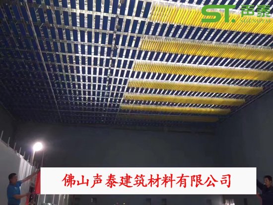 新疆和田游泳馆顶棚吸音材料陈述